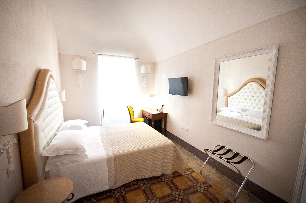 Sveva Rooms Noto Buitenkant foto